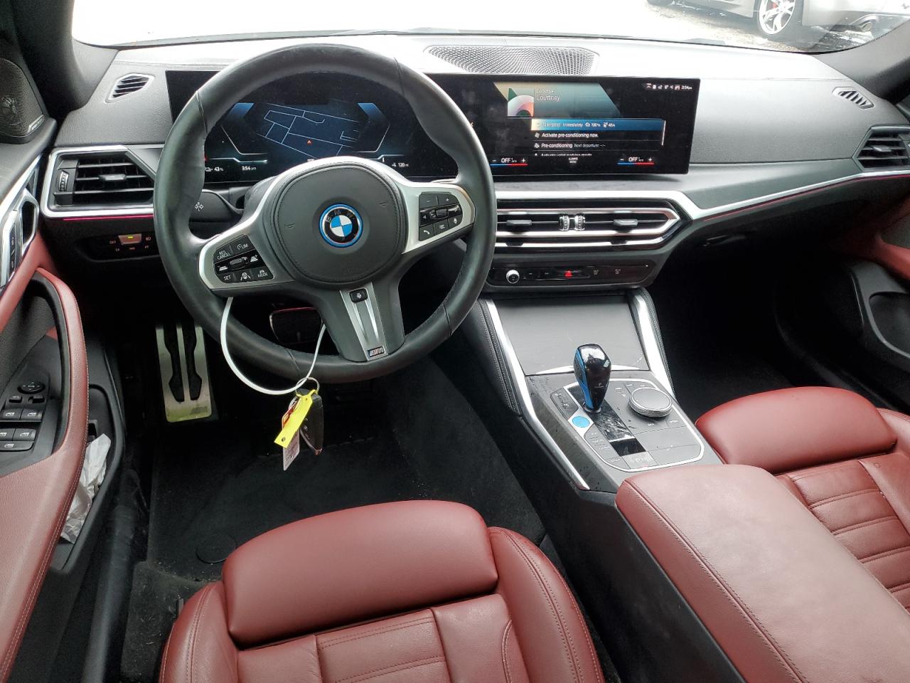 Photo 7 VIN: WBY73AW07NFN04387 - BMW I4 