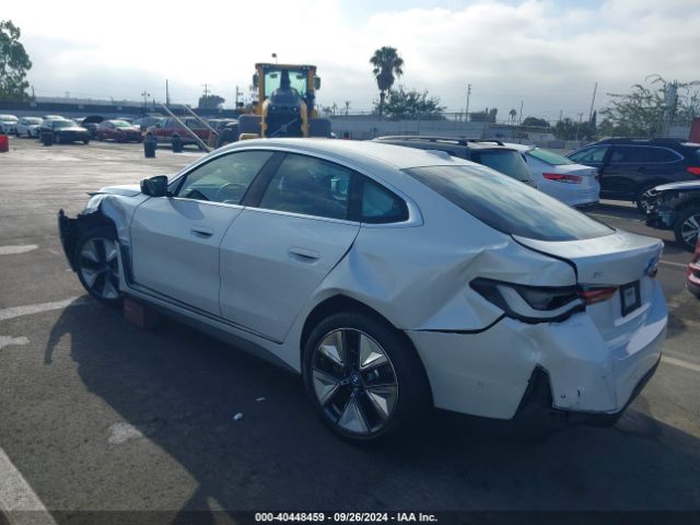 Photo 2 VIN: WBY73AW08NFN10523 - BMW I4 