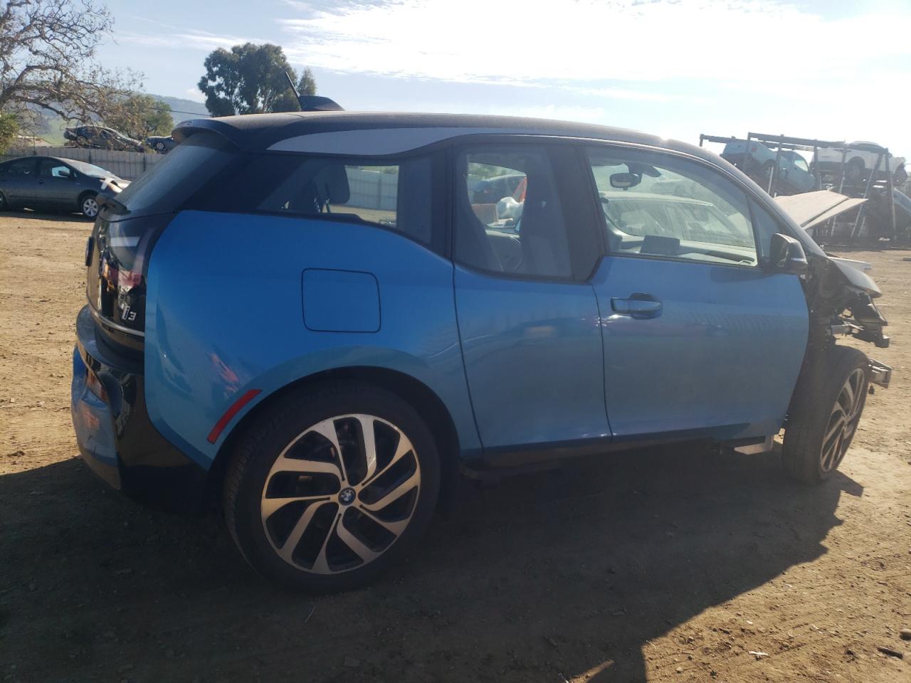 Photo 2 VIN: WBY7Z2C50JVE64726 - BMW I3 