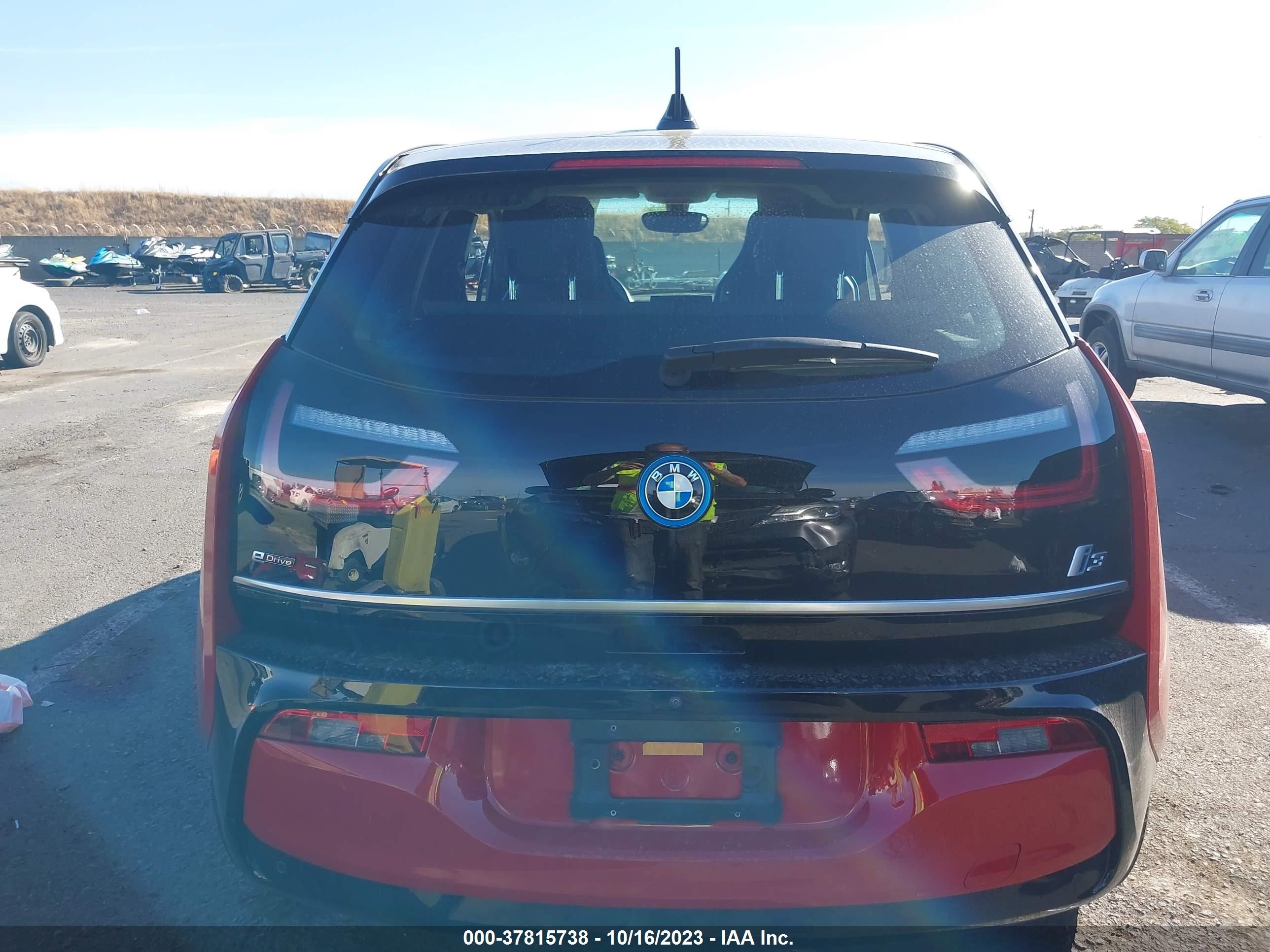 Photo 15 VIN: WBY7Z2C53JVE64722 - BMW I3 