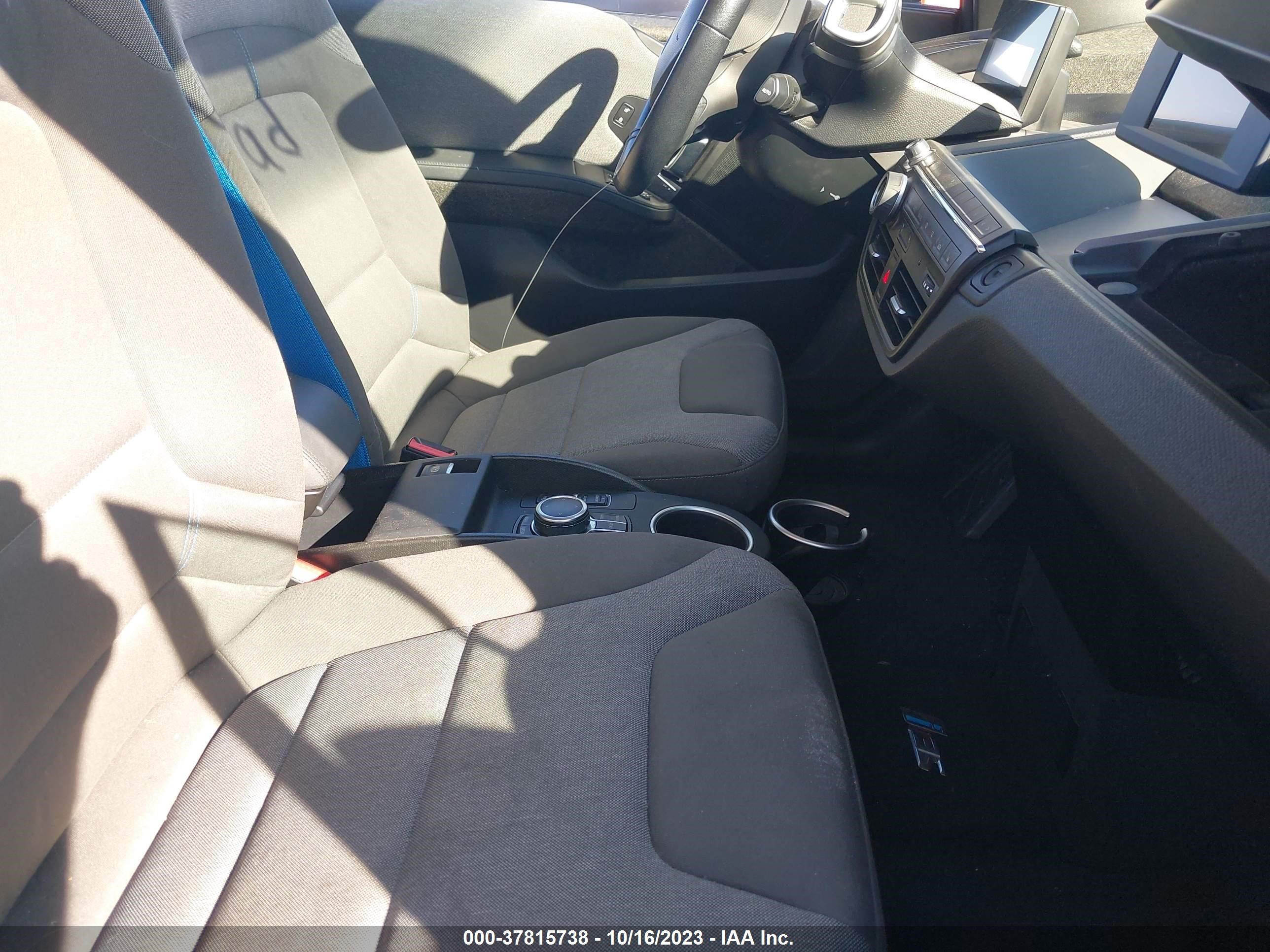 Photo 4 VIN: WBY7Z2C53JVE64722 - BMW I3 