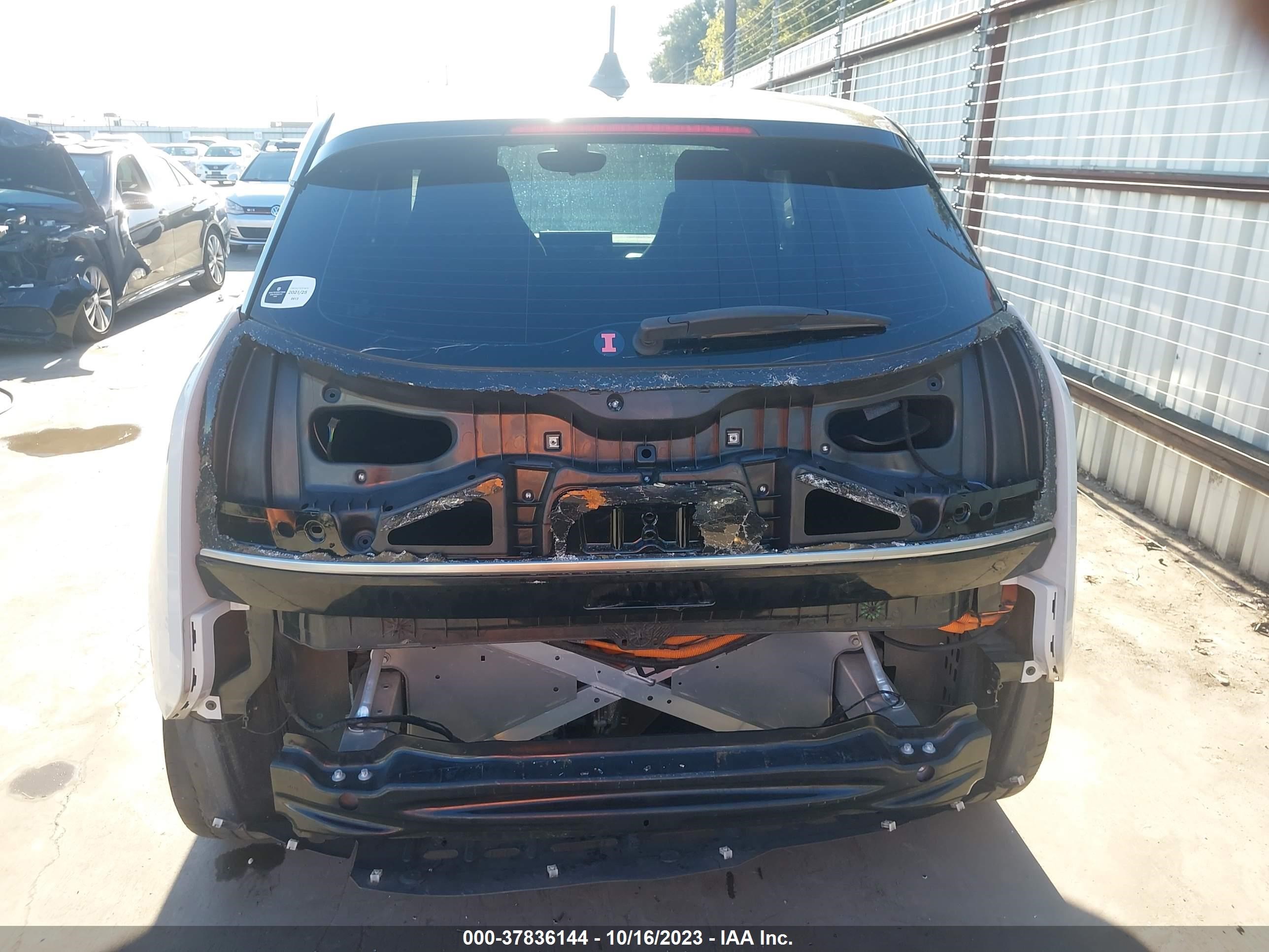 Photo 15 VIN: WBY7Z2C54JVE64681 - BMW I3 