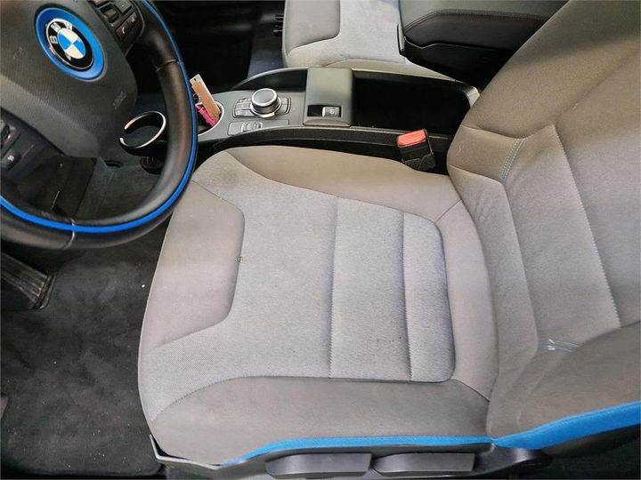 Photo 29 VIN: WBY8P210007J00338 - BMW I3 