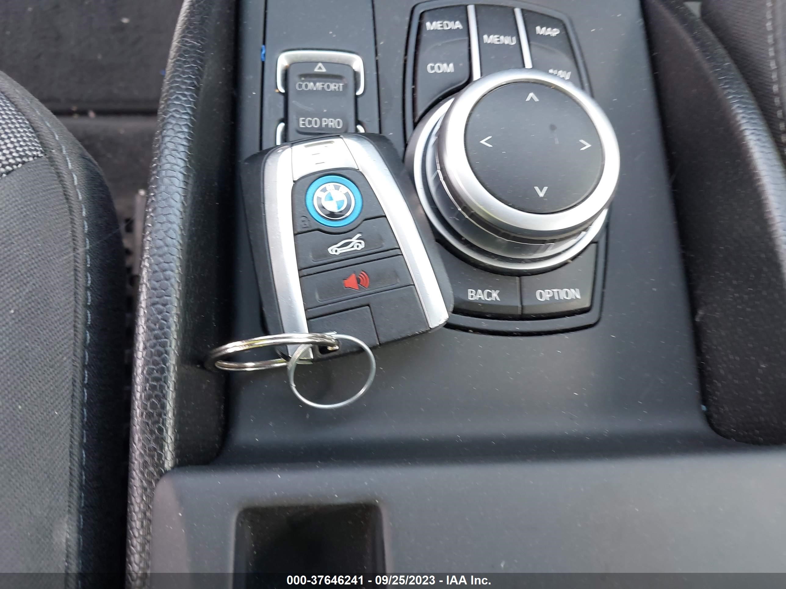 Photo 9 VIN: WBY8P2C03M7H98949 - BMW I3 