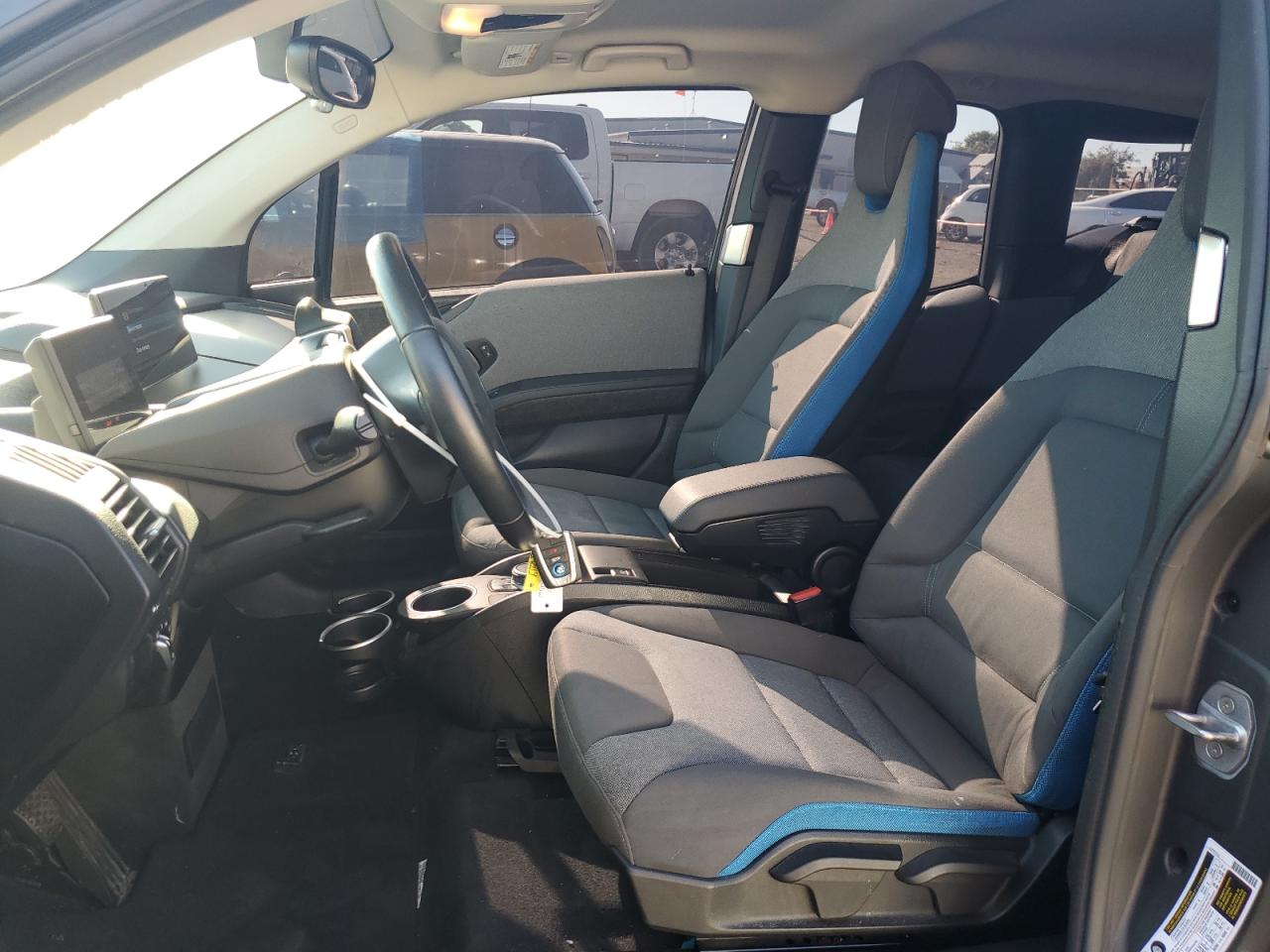 Photo 6 VIN: WBY8P8C04L7G74156 - BMW I3 