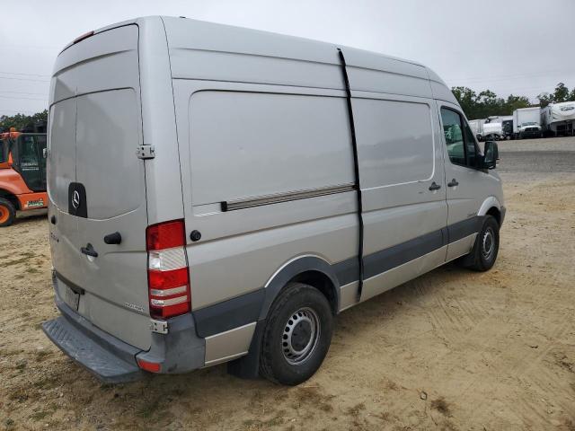 Photo 2 VIN: WD0PE745275220761 - DODGE SPRINTER 2 