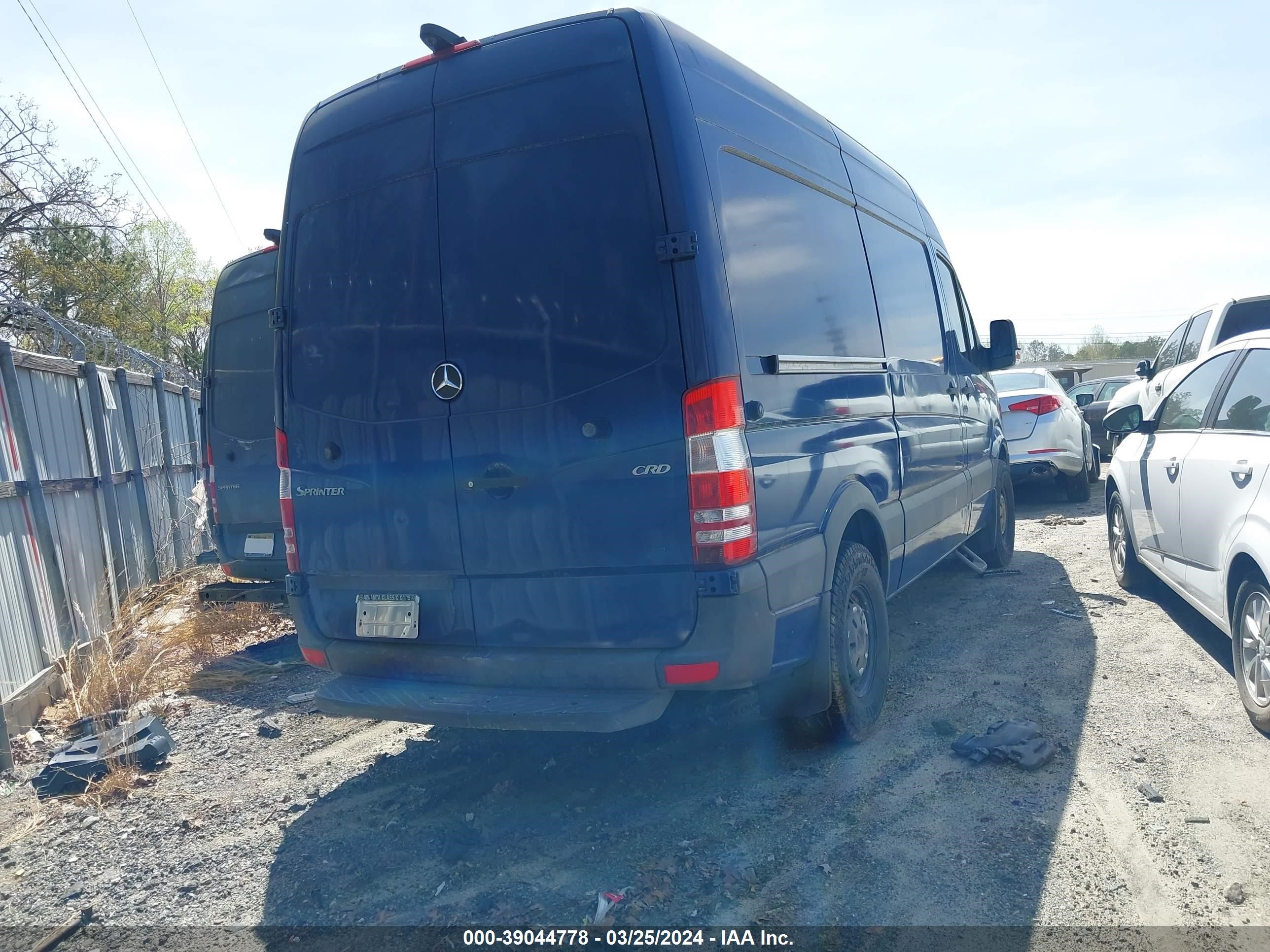 Photo 3 VIN: WD0PE745385283515 - DODGE SPRINTER 