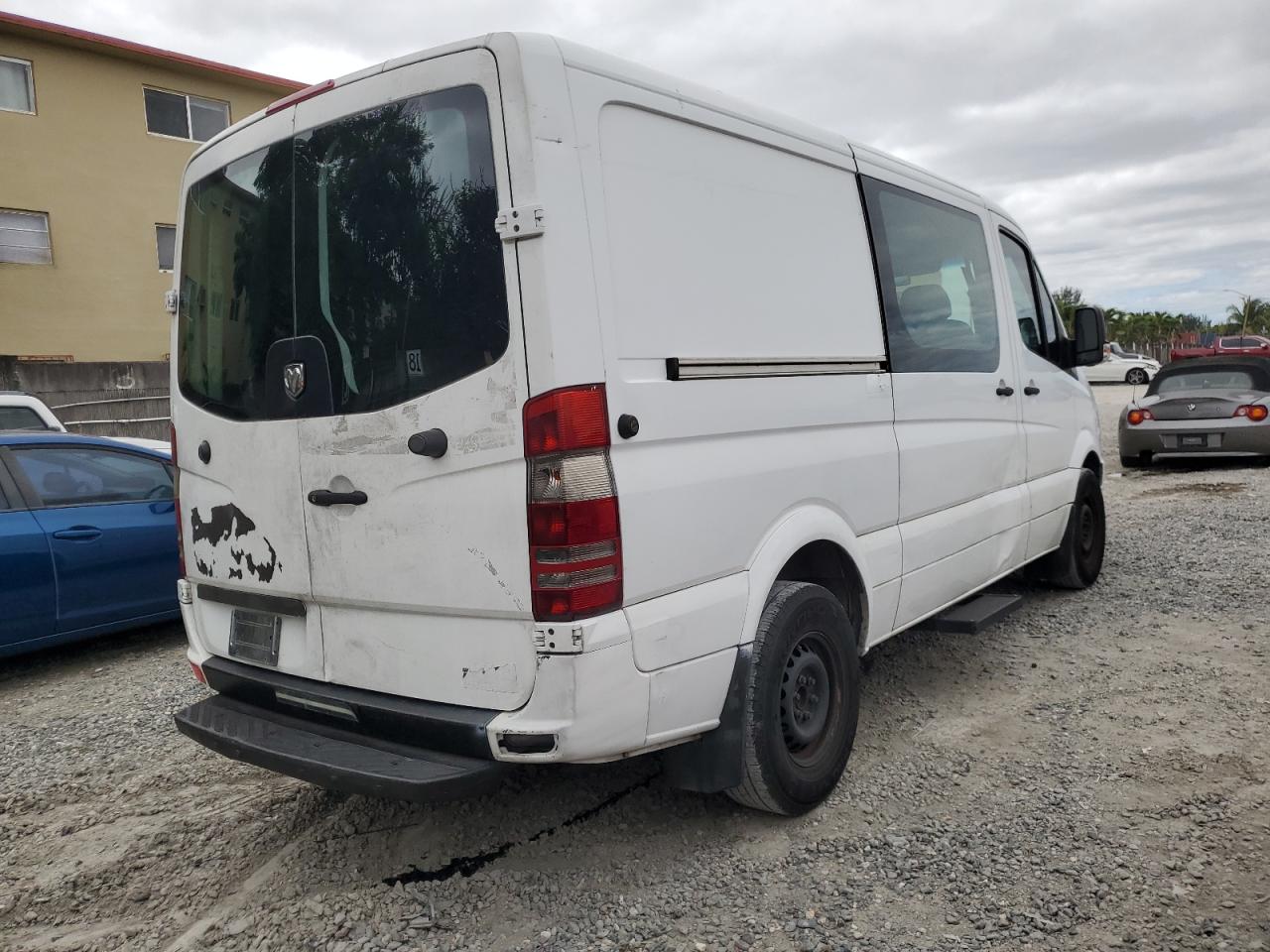 Photo 2 VIN: WD0PE745385294661 - DODGE SPRINTER 