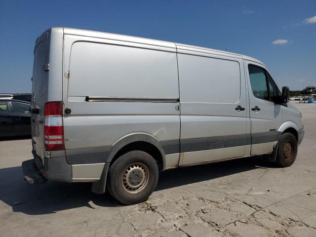 Photo 2 VIN: WD0PE745775197266 - DODGE SPRINTER 2 