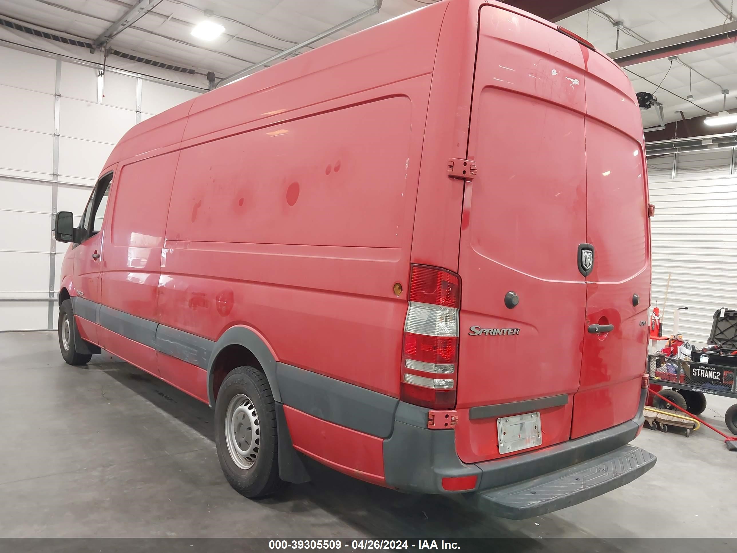 Photo 2 VIN: WD0PE845185279890 - DODGE SPRINTER 