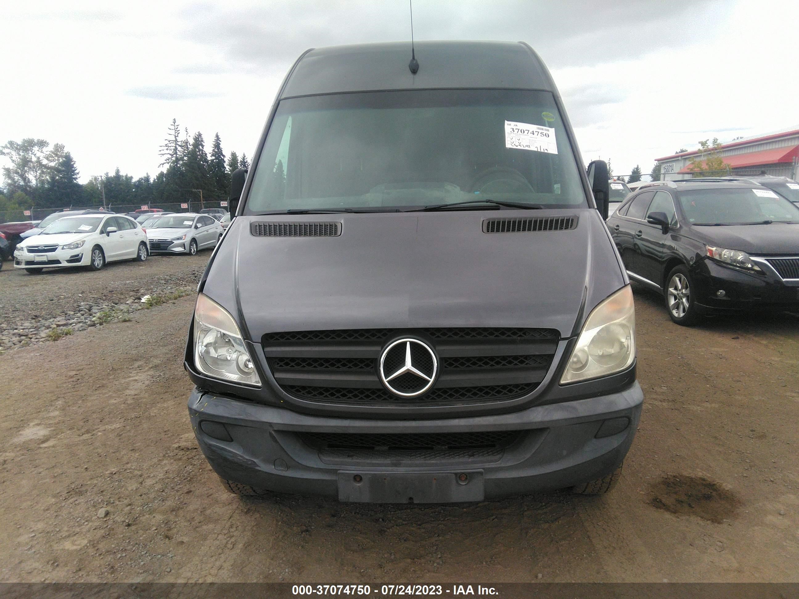 Photo 11 VIN: WD0PE845385279325 - DODGE SPRINTER 