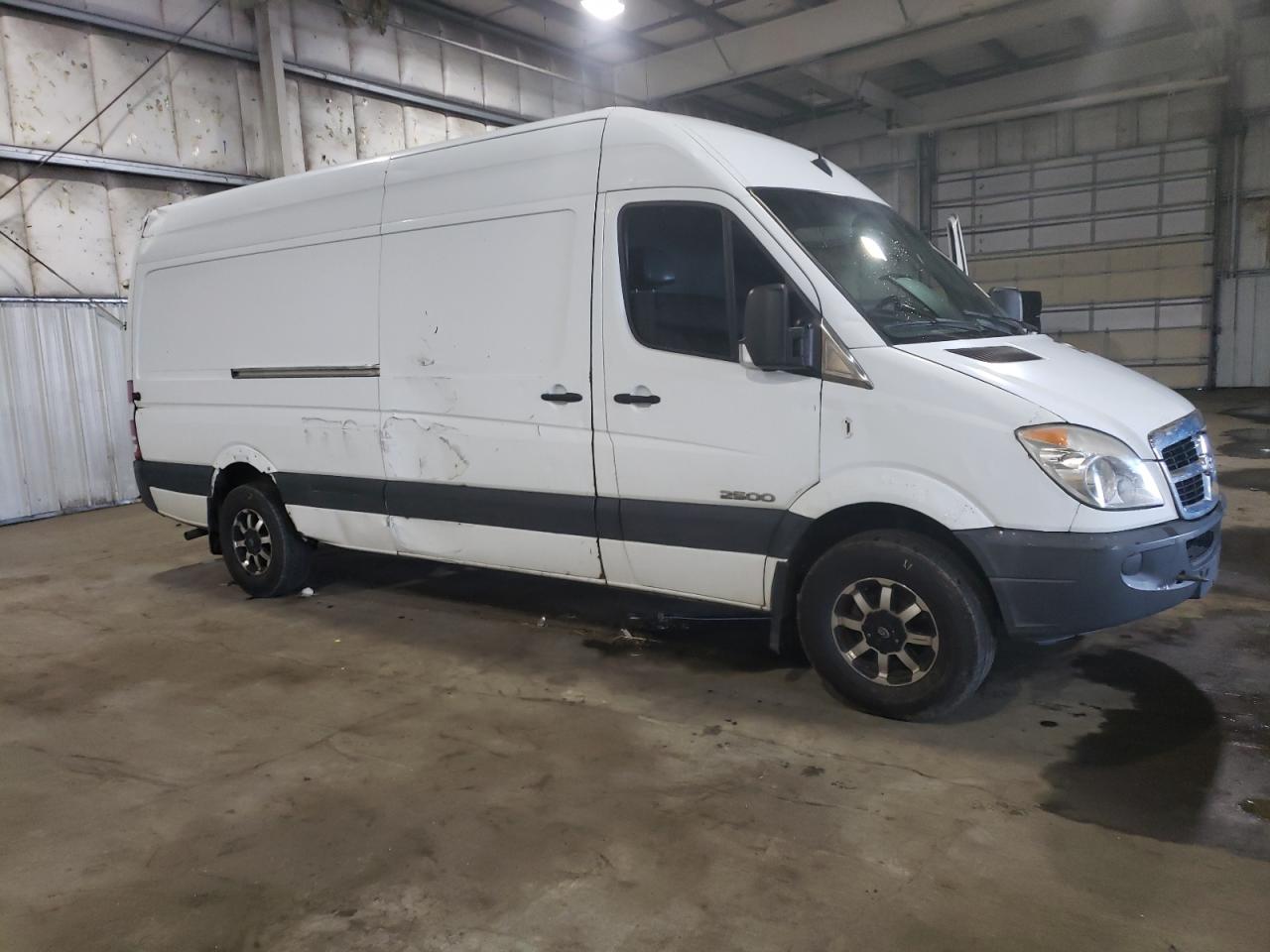 Photo 3 VIN: WD0PE845875167005 - DODGE SPRINTER 