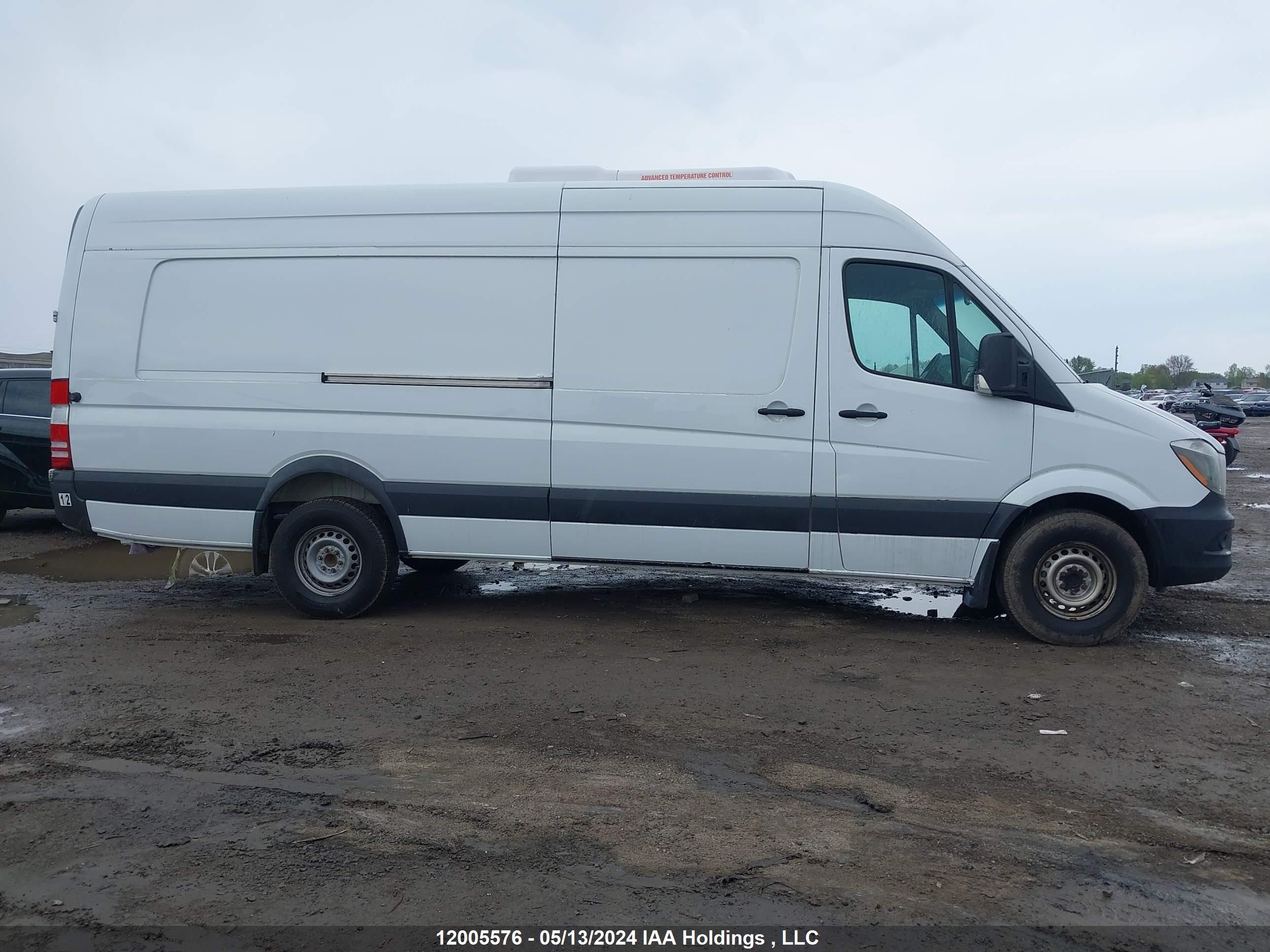 Photo 12 VIN: WD3BE8CD2JP637109 - MERCEDES-BENZ SPRINTER 