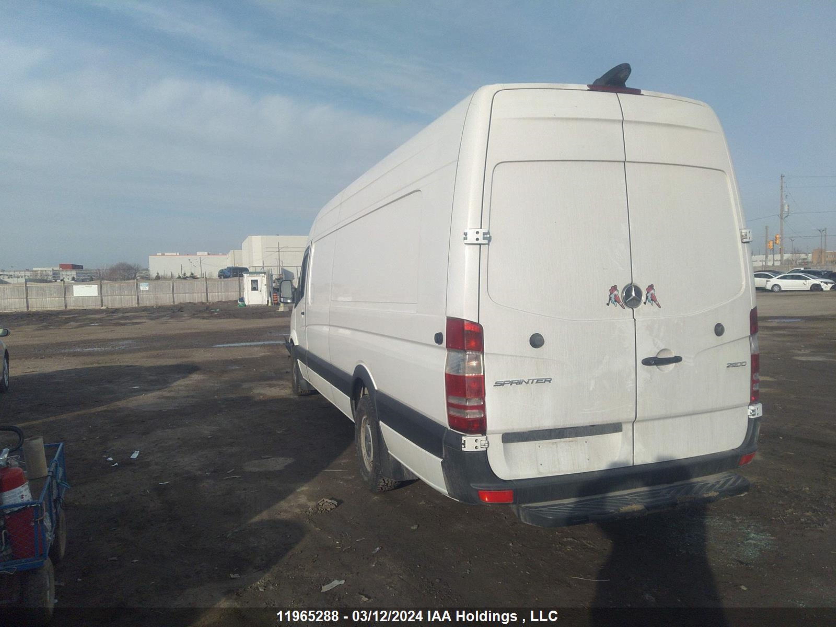 Photo 2 VIN: WD3BE8CD2JP648367 - MERCEDES-BENZ SPRINTER 