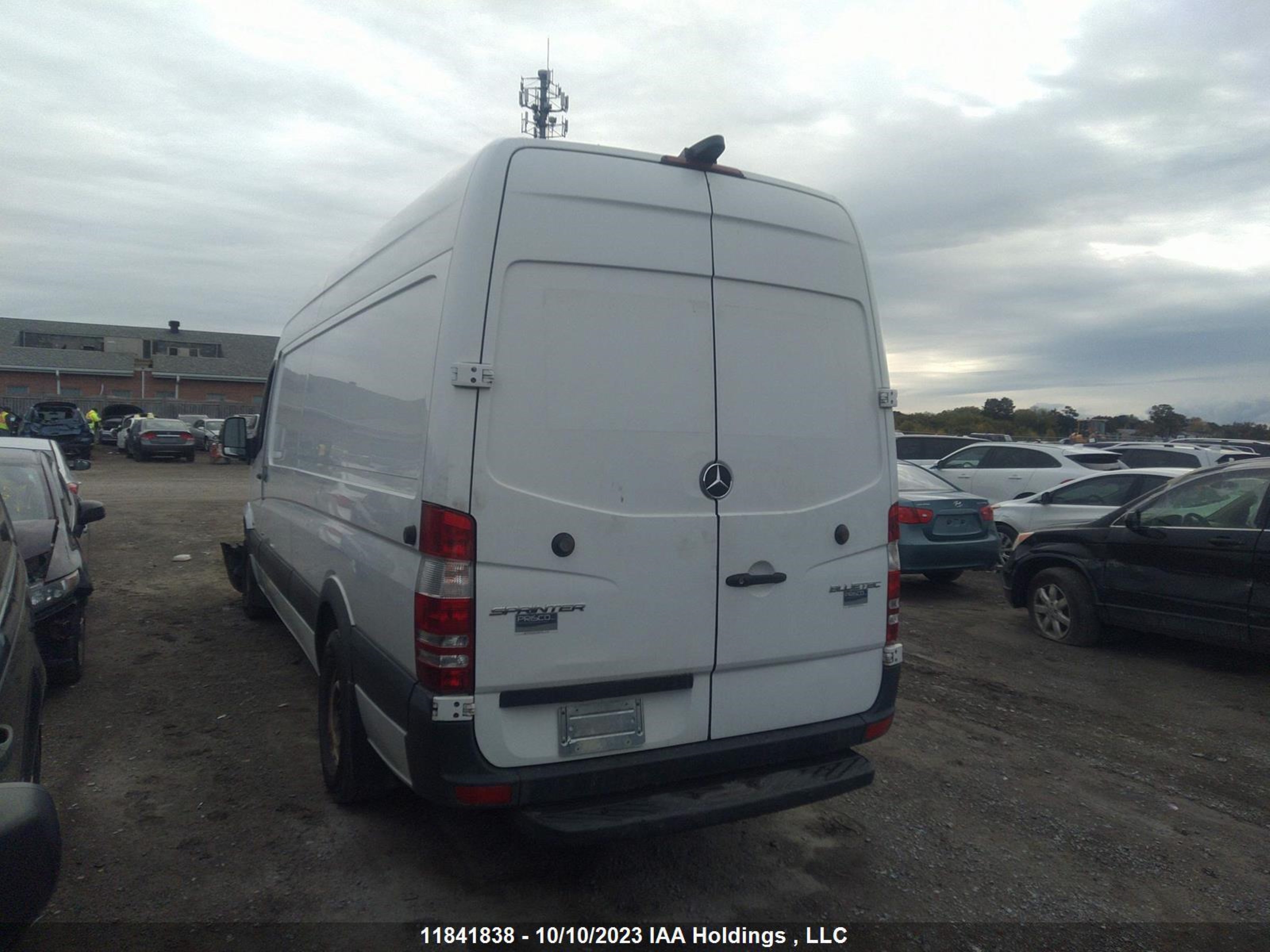 Photo 2 VIN: WD3BE8DC4E5841837 - MERCEDES-BENZ SPRINTER 