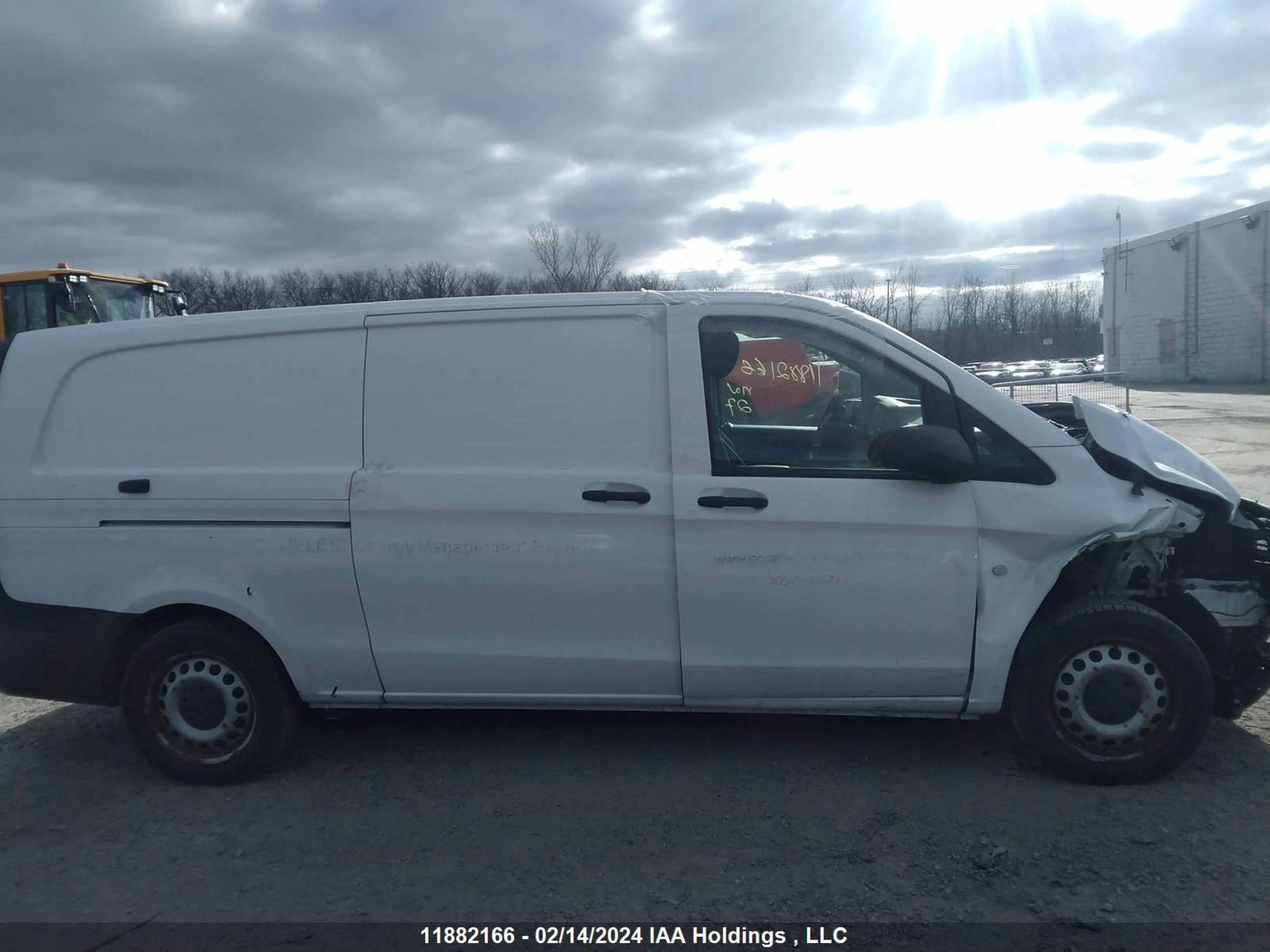 Photo 12 VIN: WD3BG3EA4J3493523 - MERCEDES-BENZ METRIS 