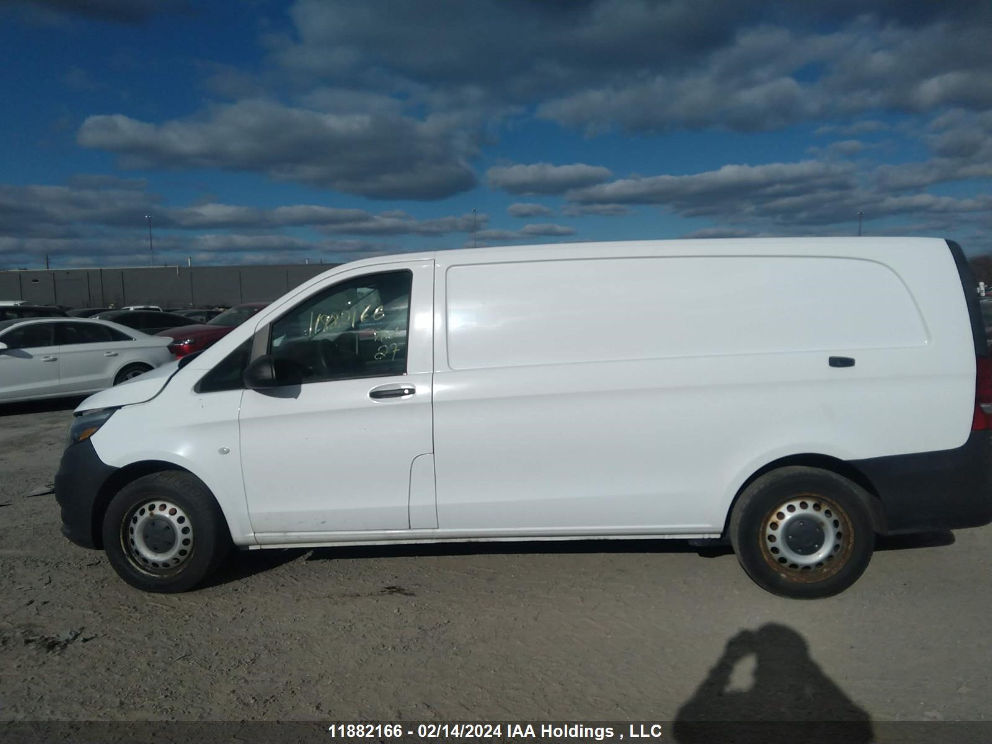 Photo 13 VIN: WD3BG3EA4J3493523 - MERCEDES-BENZ METRIS 