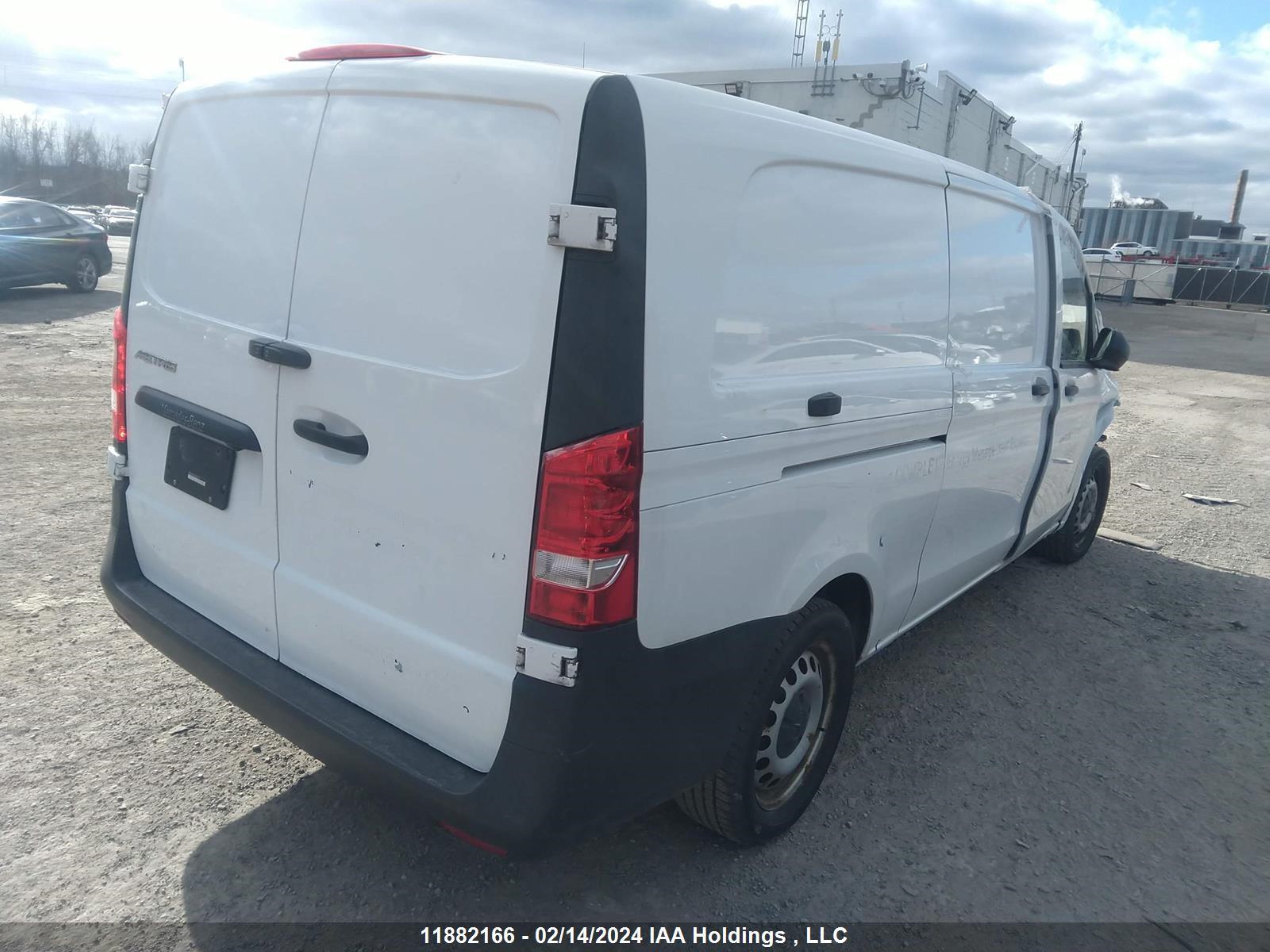 Photo 3 VIN: WD3BG3EA4J3493523 - MERCEDES-BENZ METRIS 