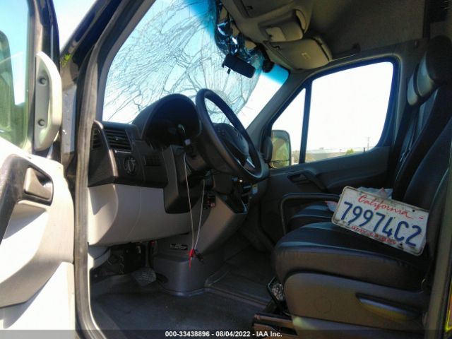 Photo 4 VIN: WD3FE8CD2HP383803 - MERCEDES-BENZ SPRINTER CARGO VAN 