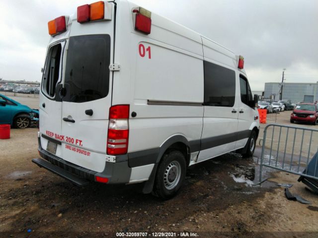 Photo 3 VIN: WD3PE7CC1D5771102 - MERCEDES-BENZ SPRINTER CARGO VANS 