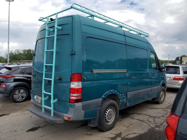 Photo 2 VIN: WD3PE7CC2B5533871 - MERCEDES-BENZ SPRINTER 2 