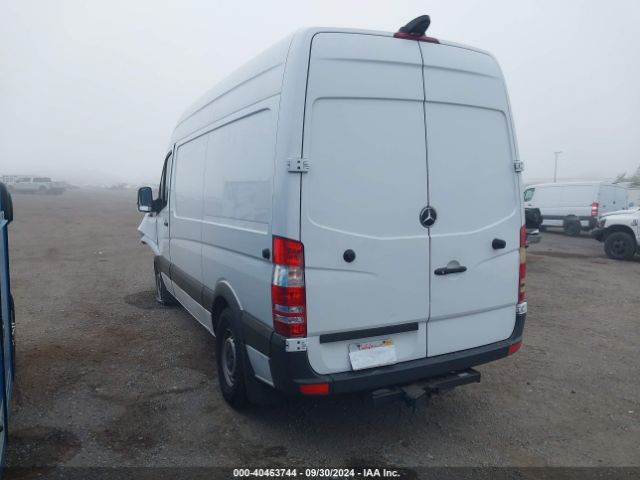 Photo 2 VIN: WD3PE7CC2F5959677 - MERCEDES-BENZ SPRINTER 