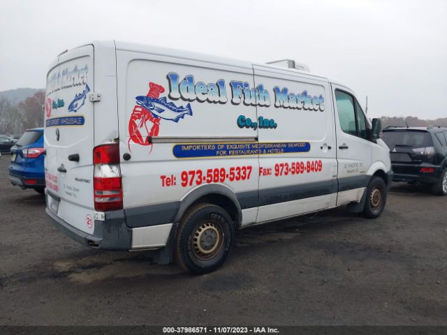 Photo 3 VIN: WD3PE7CC3E5824514 - MERCEDES-BENZ SPRINTER CARGO VANS 