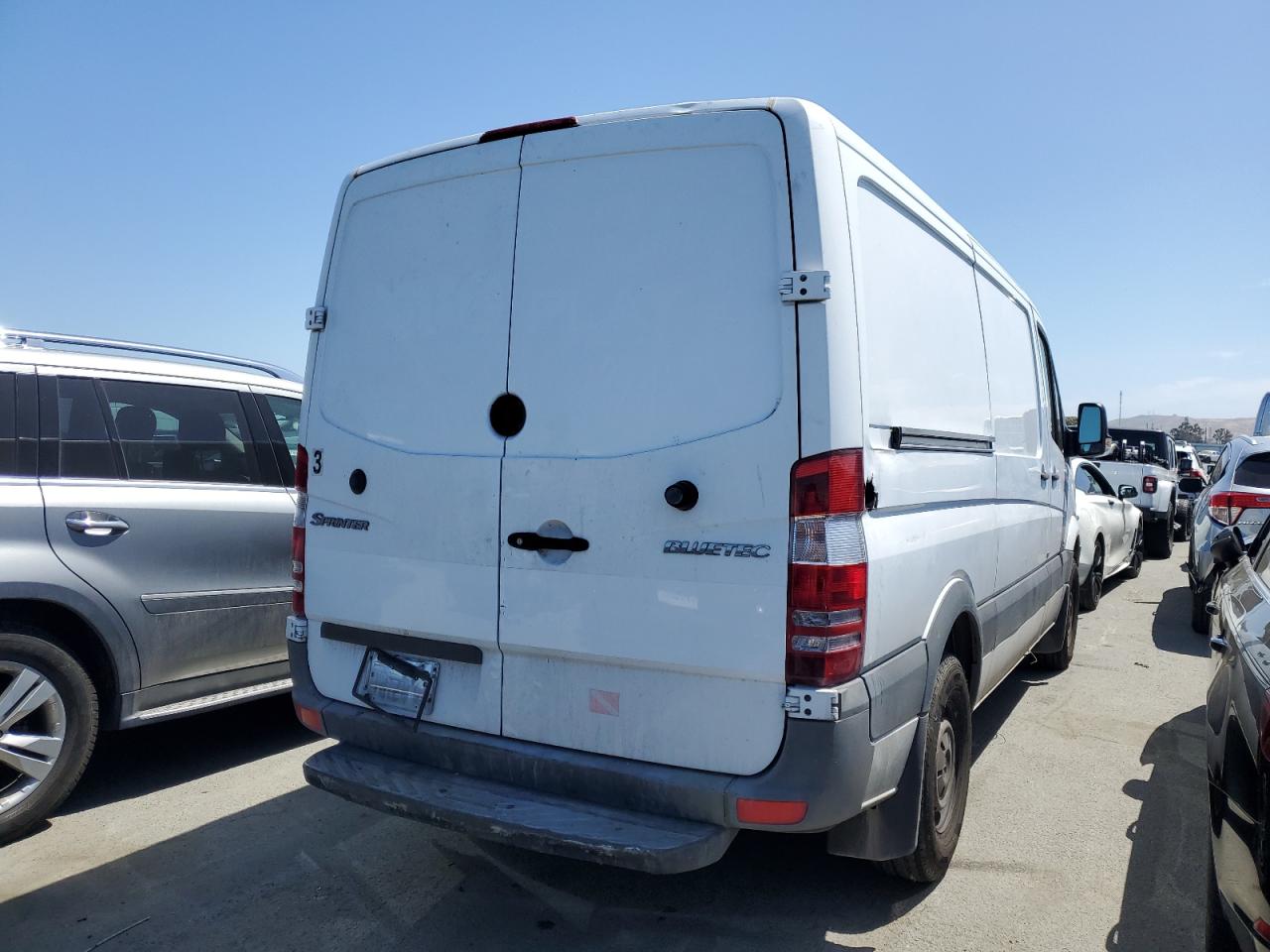 Photo 2 VIN: WD3PE7CC4D5747277 - MERCEDES-BENZ SPRINTER 