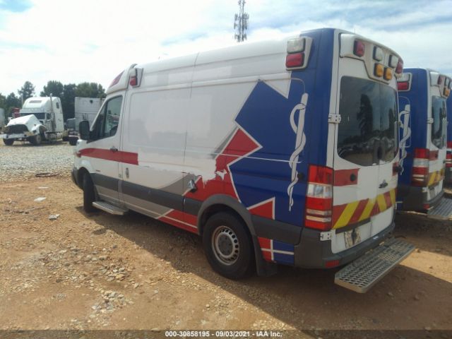 Photo 2 VIN: WD3PE7CC4FP134289 - MERCEDES-BENZ SPRINTER CARGO VANS 