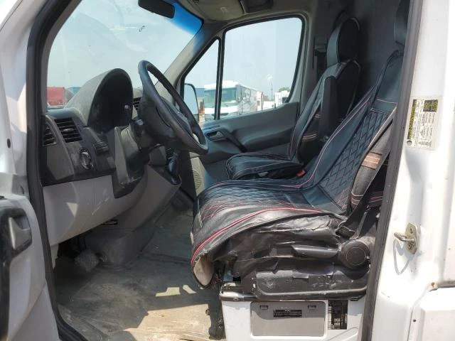 Photo 6 VIN: WD3PE7CC5A5479030 - MERCEDES-BENZ SPRINTER 2 