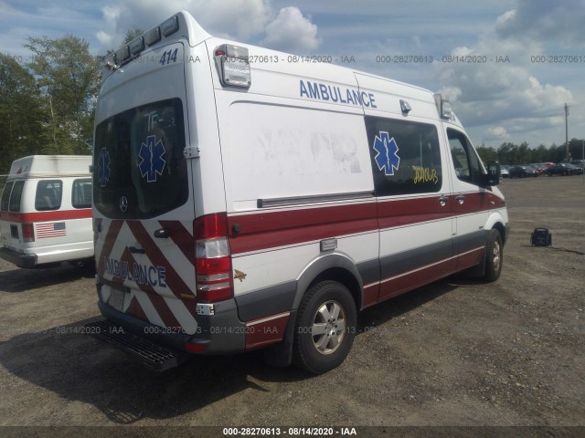 Photo 3 VIN: WD3PE7CCXB5606985 - MERCEDES-BENZ SPRINTER CARGO VANS 