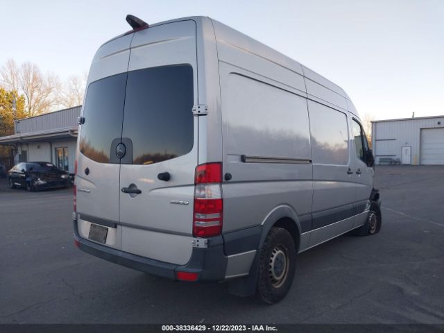 Photo 3 VIN: WD3PE7CD0HP410723 - MERCEDES-BENZ SPRINTER 2500 