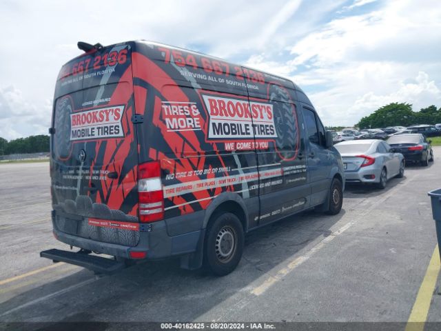 Photo 3 VIN: WD3PE7CD0JP627632 - MERCEDES-BENZ SPRINTER 