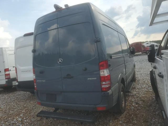 Photo 2 VIN: WD3PE7CD0JP635875 - MERCEDES-BENZ SPRINTER 2 