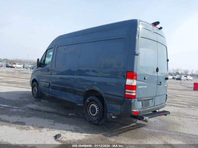 Photo 2 VIN: WD3PE7CD1JP631799 - MERCEDES-BENZ SPRINTER 2500 