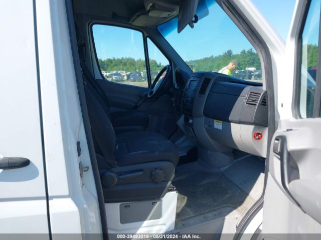 Photo 4 VIN: WD3PE7CD5HP539427 - MERCEDES-BENZ SPRINTER 