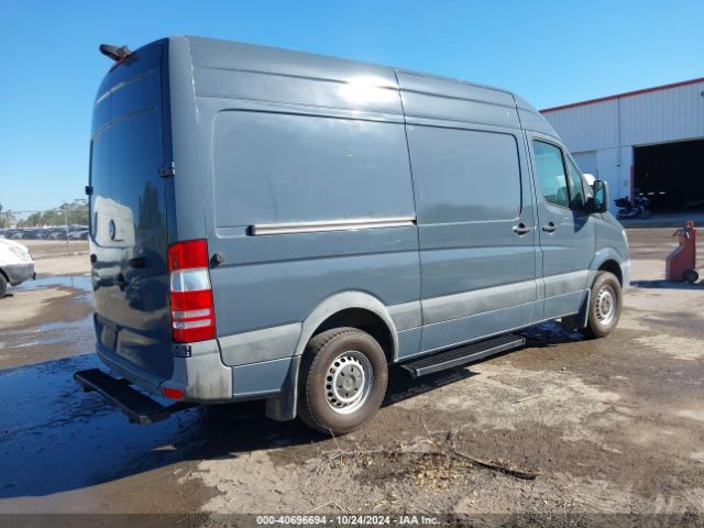 Photo 3 VIN: WD3PE7CD5JP629053 - MERCEDES-BENZ SPRINTER 