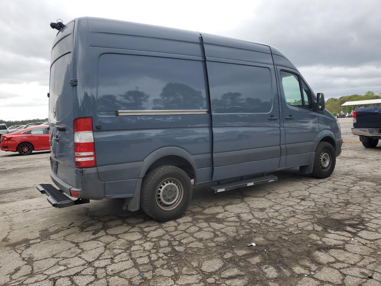 Photo 2 VIN: WD3PE7CD5JP635595 - MERCEDES-BENZ SPRINTER 