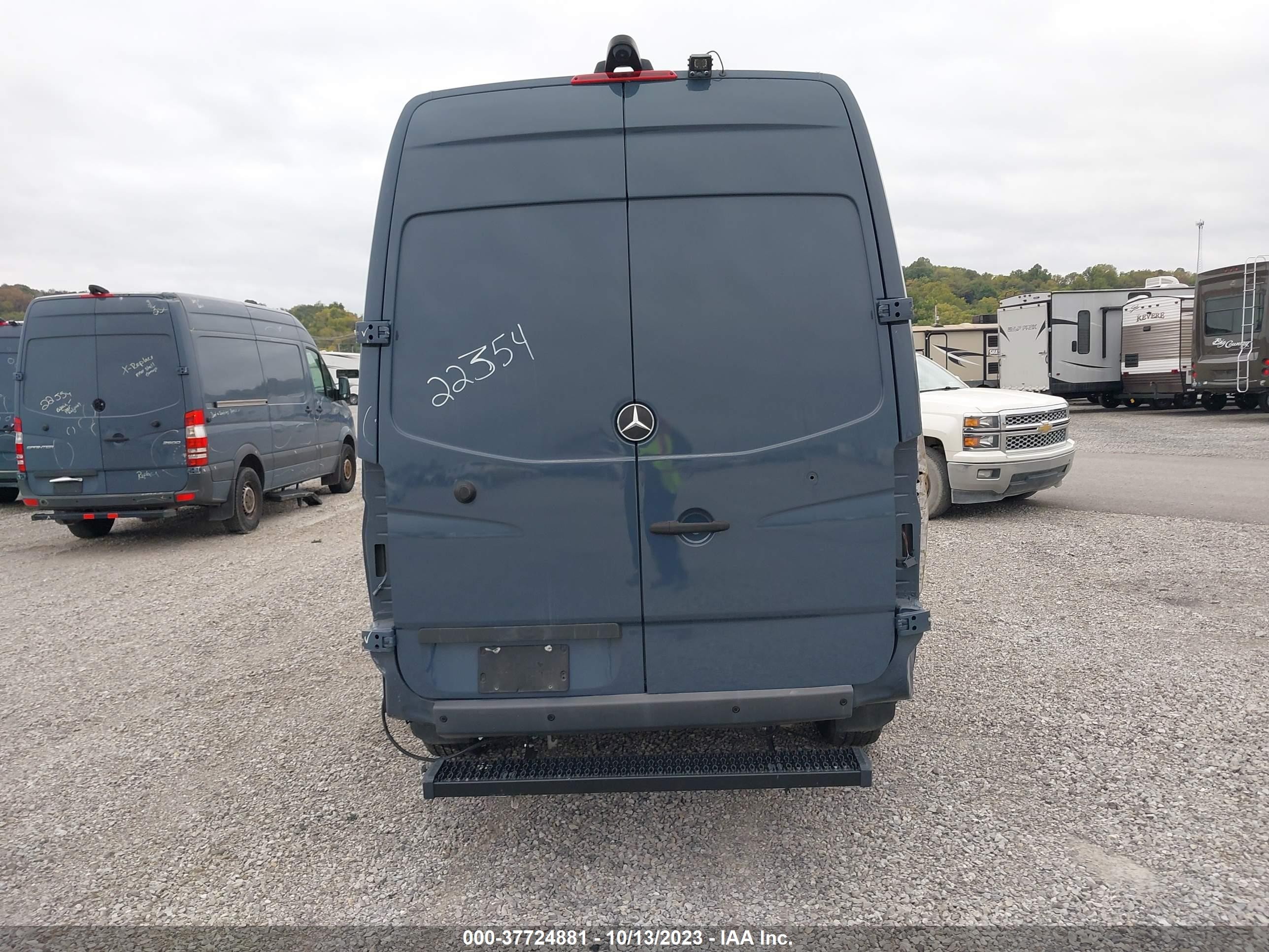 Photo 15 VIN: WD3PE7CD5JP647570 - MERCEDES-BENZ SPRINTER 