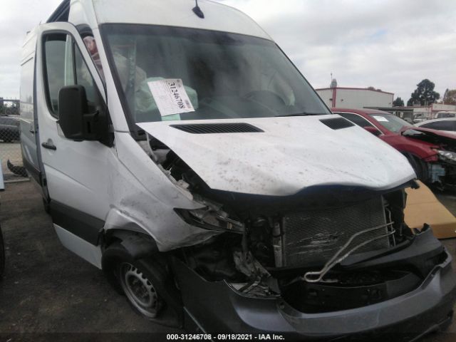 Photo 5 VIN: WD3PE7CD6HP554924 - MERCEDES-BENZ SPRINTER CARGO VAN 