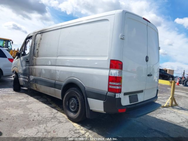 Photo 2 VIN: WD3PE7CD6HP566734 - MERCEDES-BENZ SPRINTER 2500 