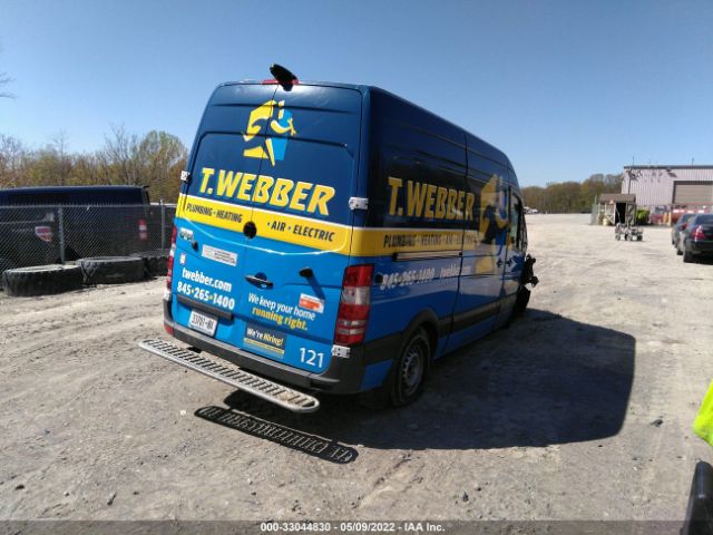 Photo 3 VIN: WD3PE7CD6HP576213 - MERCEDES-BENZ SPRINTER CARGO VAN 