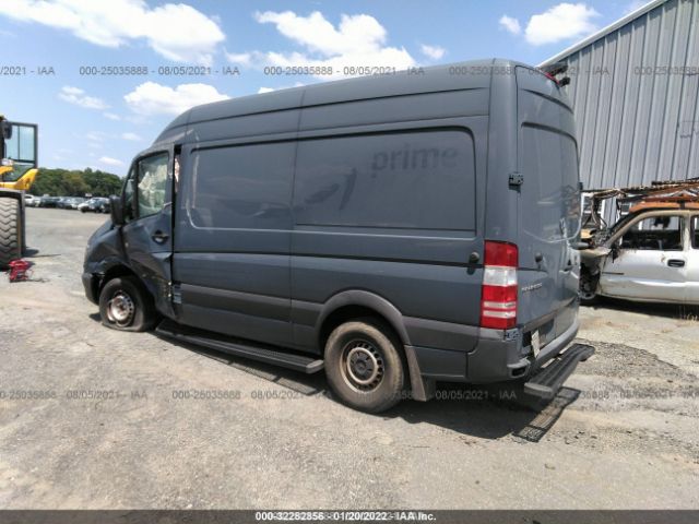 Photo 2 VIN: WD3PE7CD7JP632410 - MERCEDES-BENZ SPRINTER CARGO VAN 