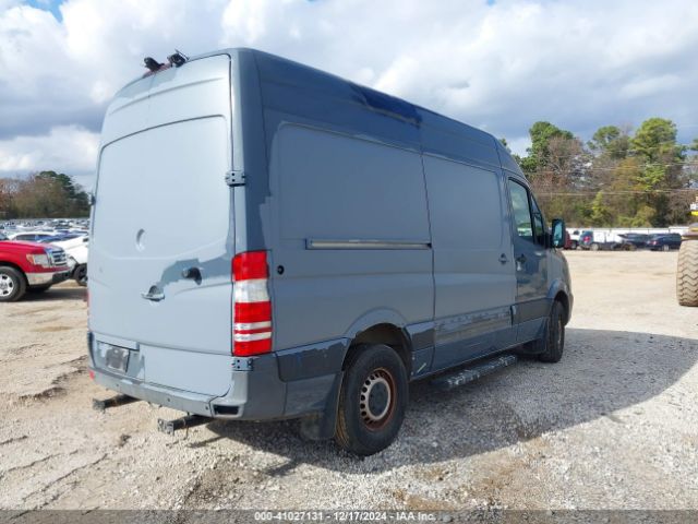 Photo 3 VIN: WD3PE7CD7JP637865 - MERCEDES-BENZ SPRINTER 