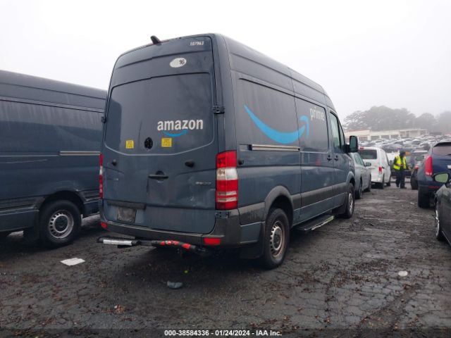 Photo 3 VIN: WD3PE7CD7JP646727 - MERCEDES-BENZ SPRINTER 2500 