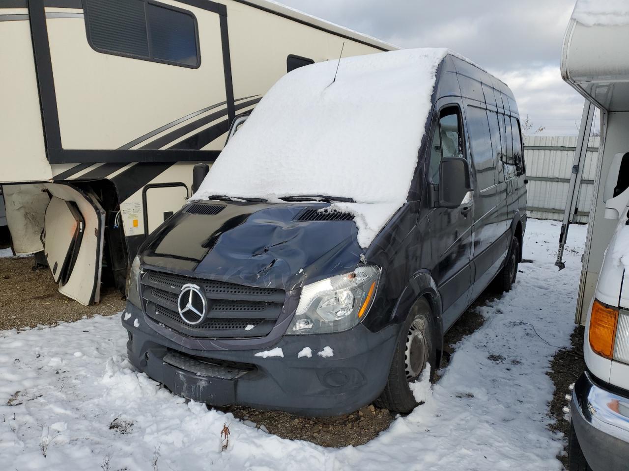 Photo 0 VIN: WD3PE7CDXHP379982 - MERCEDES-BENZ SPRINTER 