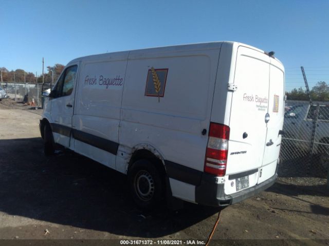 Photo 2 VIN: WD3PE7DC3FP107499 - MERCEDES-BENZ SPRINTER CARGO VANS 