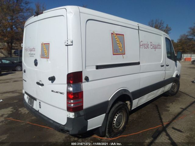 Photo 3 VIN: WD3PE7DC3FP107499 - MERCEDES-BENZ SPRINTER CARGO VANS 