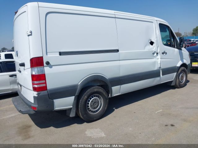 Photo 3 VIN: WD3PE7DC6FP166675 - MERCEDES-BENZ SPRINTER 2500 