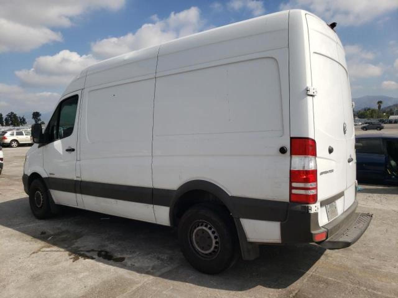 Photo 2 VIN: WD3PE7DC8E5908150 - MERCEDES-BENZ SPRINTER 